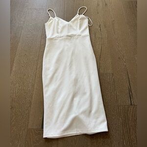 Lulu’s Elegant White midi Dress